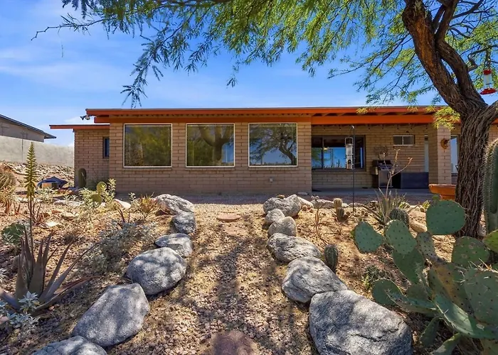 Holiday home Spectacular Views At The Foothills